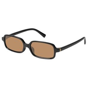 Trendy rectangular sunglasses